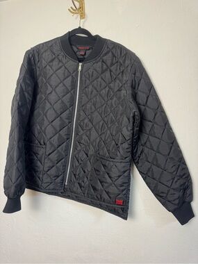 TOUGH DUCK Quilted Black Full Zip Freezer Jacket